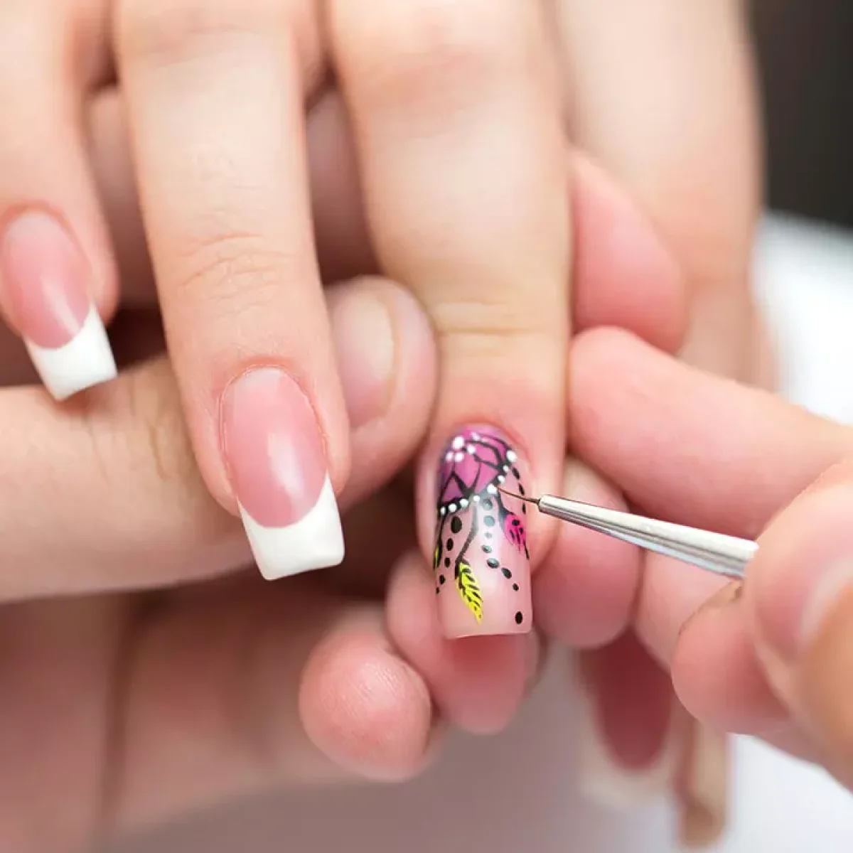 Top-10-Nail-Art-Spas-In-Kolkata.jpg